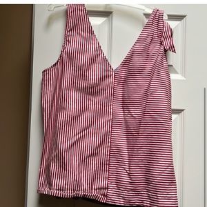 New - Vineyard Vines Taffy Strip Bow Top
